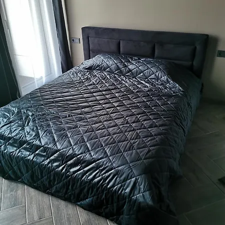 Premium Bubble Jacuzzi *