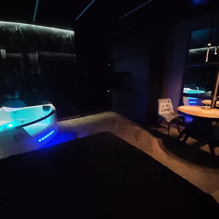 아파트 Premium Bubble Jacuzzi