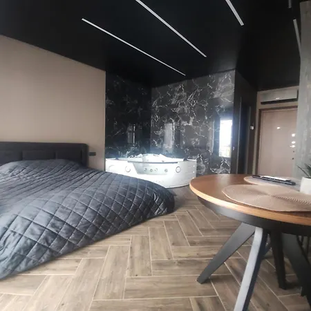 Premium Bubble Jacuzzi *