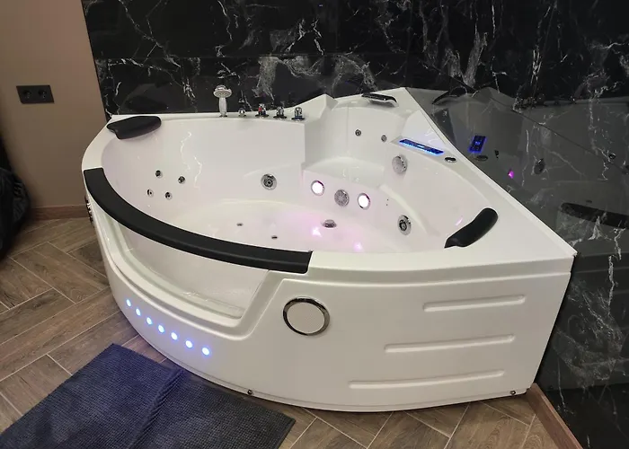 Premium Bubble Jacuzzi דירה